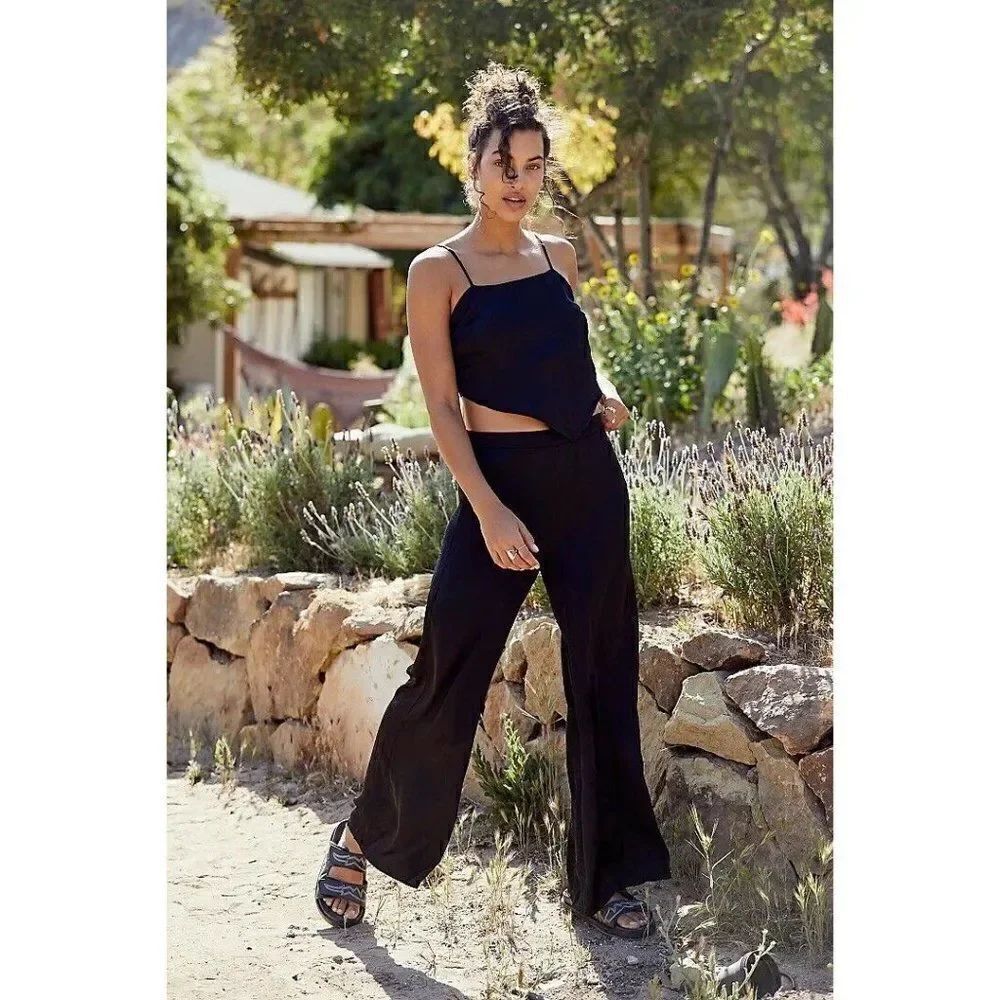 NEW FREE PEOPLE X YFB Sz M LOVE LIKE THIS SILKY PANT SET CROP TOP WIDE LEG BLACK